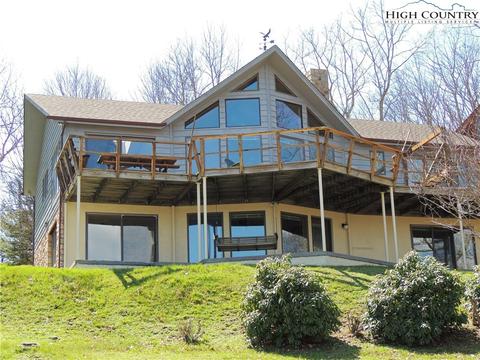 120 Moonlight Trl, Seven Devils, NC 28604 photo 1