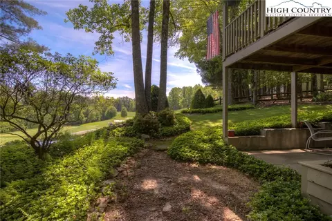 404 Meadow View Rd, Roaring Gap, NC 28668 photo 7
