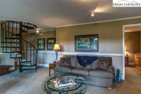 404 Meadow View Rd, Roaring Gap, NC 28668 photo 26