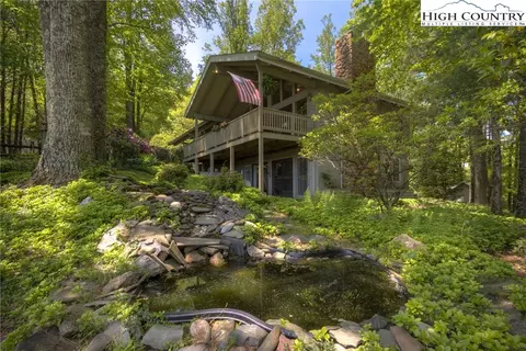 404 Meadow View Rd, Roaring Gap, NC 28668 photo 1