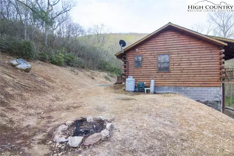 817 Timber Lakes Dr, Todd, NC 28684 photo 32