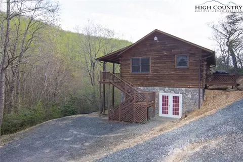 817 Timber Lakes Dr, Todd, NC 28684 photo 28