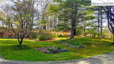 101 Rocky Point Acres Rd, Deep Gap, NC 28618 photo 24