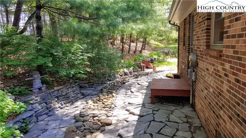 101 Rocky Point Acres Rd, Deep Gap, NC 28618 photo 22