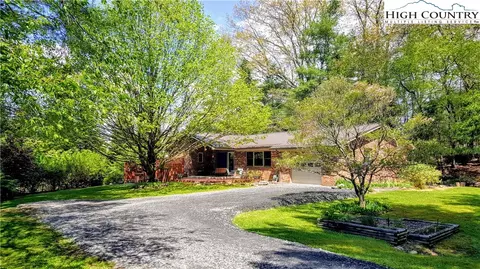 101 Rocky Point Acres Rd, Deep Gap, NC 28618 photo 37