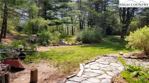 101 Rocky Point Acres Rd, Deep Gap, NC 28618 photo 23