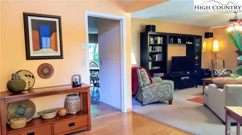 101 Rocky Point Acres Rd, Deep Gap, NC 28618 photo 6