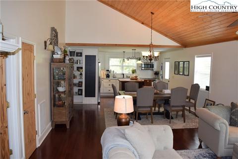 549 Curley Maple Rd, Boone, NC 28607 photo 4