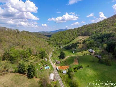 1916 Big Windfall Rd, Lansing, NC 28643 photo 14