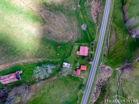 1916 Big Windfall Rd, Lansing, NC 28643 photo 15