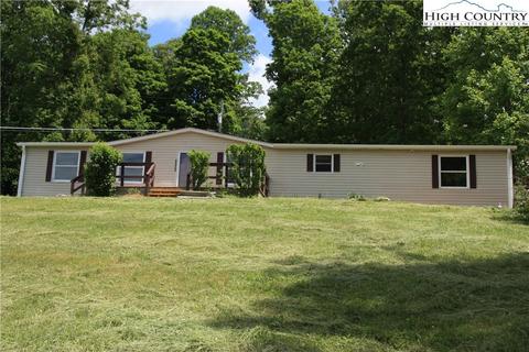 1721 Vanderpool Rd, Vilas, NC 28692 photo 1