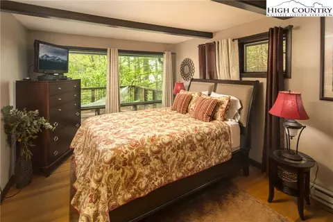 274 Cedar, Boone, NC 28607 photo 13