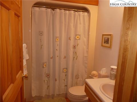 251 Colbert Rd, Vilas, NC 28692 photo 19