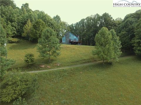 251 Colbert Rd, Vilas, NC 28692 photo 6