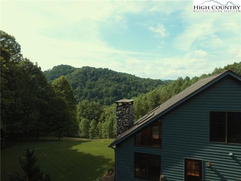 251 Colbert Rd, Vilas, NC 28692 photo 3