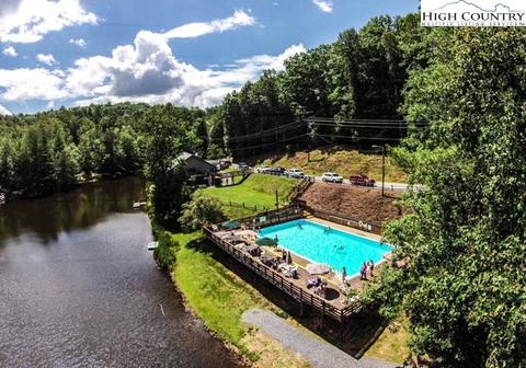375 Deer Run Rd, Deep Gap, NC 28618 photo 39