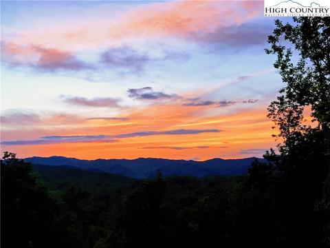 375 Deer Run Rd, Deep Gap, NC 28618 photo 19