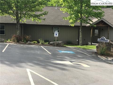 207 Foxgrape Hollow Rd, Beech Mountain, NC 28604 photo 12