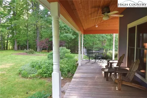 729 Graystone Rd, Independence, VA 24348 photo 8