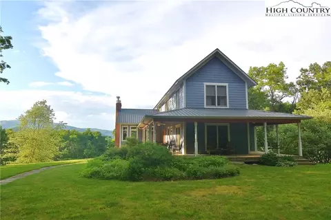 729 Graystone Rd, Independence, VA 24348 photo 3