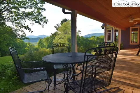 729 Graystone Rd, Independence, VA 24348 photo 6