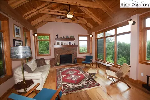 729 Graystone Rd, Independence, VA 24348 photo 9