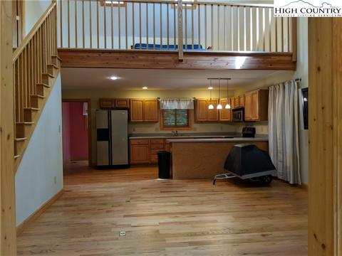 382 Red Maple Ln, Boone, NC 28607 photo 16