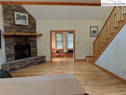 382 Red Maple Ln, Boone, NC 28607 photo 9