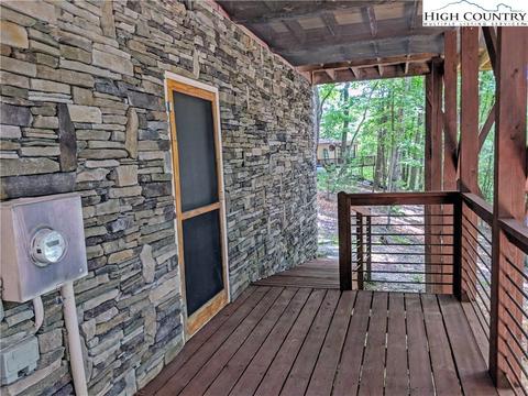 137 Sweetleaf Ln, Deep Gap, NC 28618 photo 25