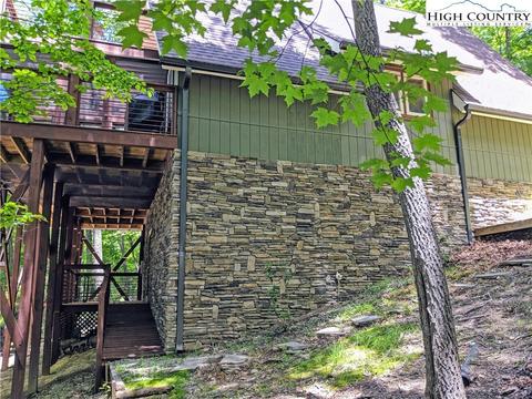 137 Sweetleaf Ln, Deep Gap, NC 28618 photo 24