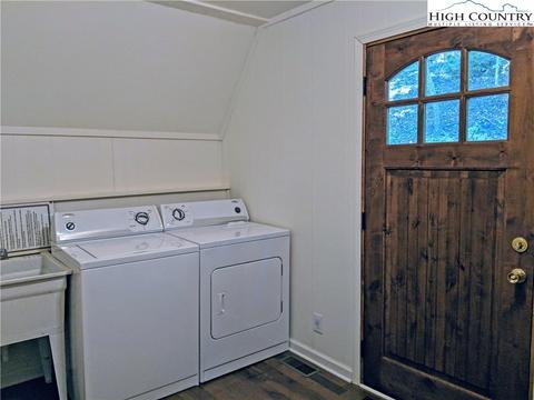 137 Sweetleaf Ln, Deep Gap, NC 28618 photo 6