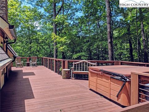 137 Sweetleaf Ln, Deep Gap, NC 28618 photo 5