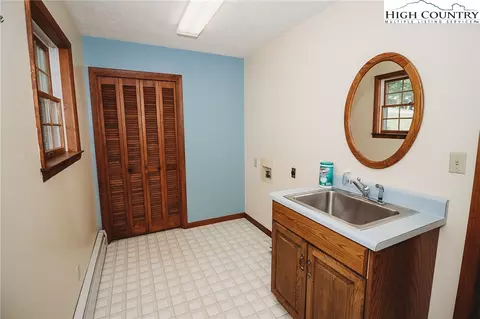 252 Pineview Dr, Boone, NC 28607 photo 19