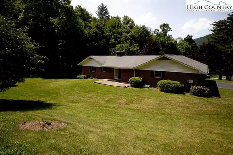 252 Pineview Dr, Boone, NC 28607 photo 38