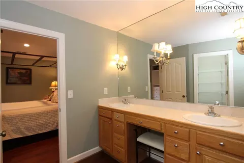 239 Willow Trl, Boone, NC 28607 photo 10
