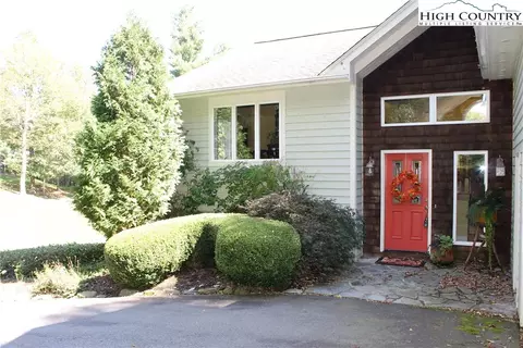 239 Willow Trl, Boone, NC 28607 photo 3