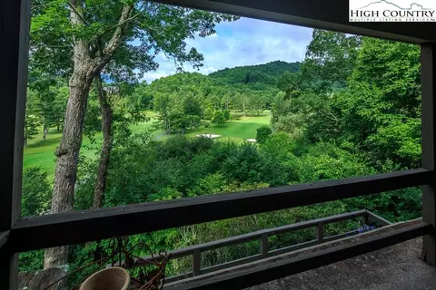 226 Fairway Knls #2, Boone, NC 28607 photo 2