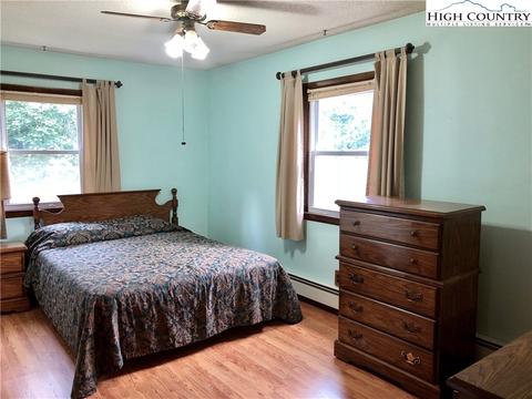 451 Patton Ridge Rd, Deep Gap, NC 28618 photo 13