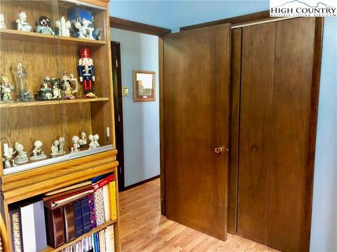451 Patton Ridge Rd, Deep Gap, NC 28618 photo 18