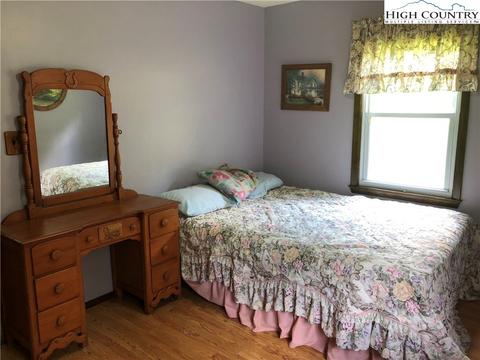 451 Patton Ridge Rd, Deep Gap, NC 28618 photo 15