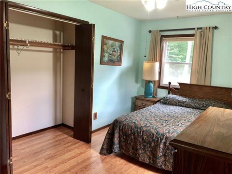451 Patton Ridge Rd, Deep Gap, NC 28618 photo 14