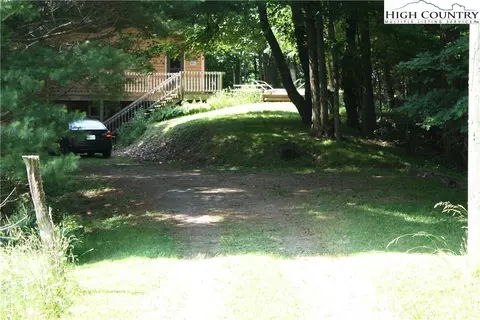 740 Colbert Rd, Vilas, NC 28692 photo 9