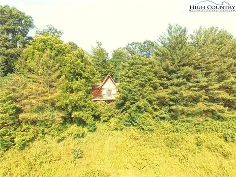 740 Colbert Rd, Vilas, NC 28692 photo 5