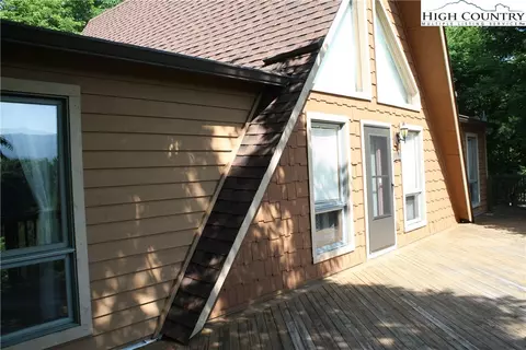 740 Colbert Rd, Vilas, NC 28692 photo 1