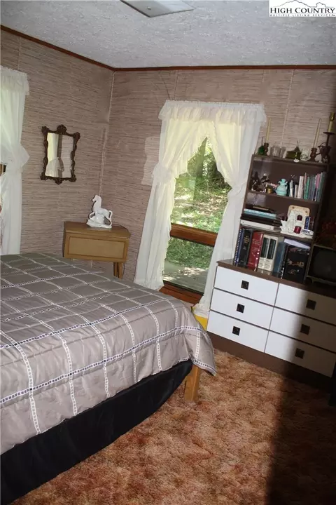 740 Colbert Rd, Vilas, NC 28692 photo 24