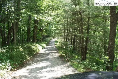 740 Colbert Rd, Vilas, NC 28692 photo 16