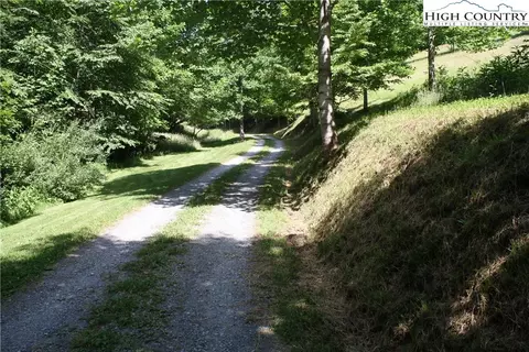 740 Colbert Rd, Vilas, NC 28692 photo 17