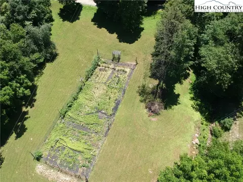 982 Jakes Mountain Rd, Deep Gap, NC 28618 photo 50