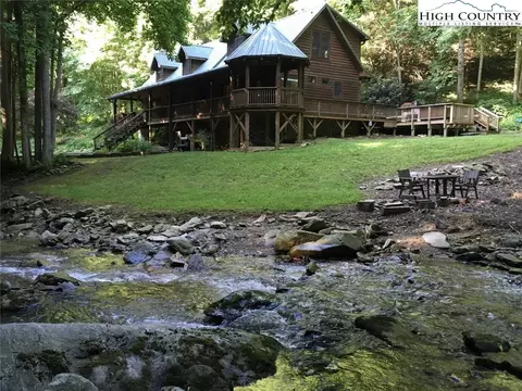 982 Jakes Mountain Rd, Deep Gap, NC 28618 photo 24