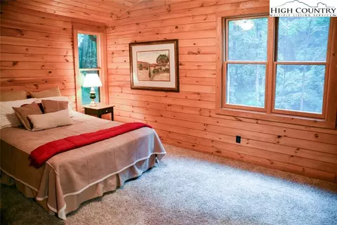 982 Jakes Mountain Rd, Deep Gap, NC 28618 photo 38